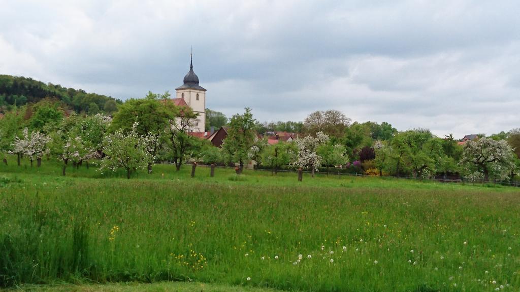 Ferienhaus Am Eisgraben Хаузен Екстериор снимка